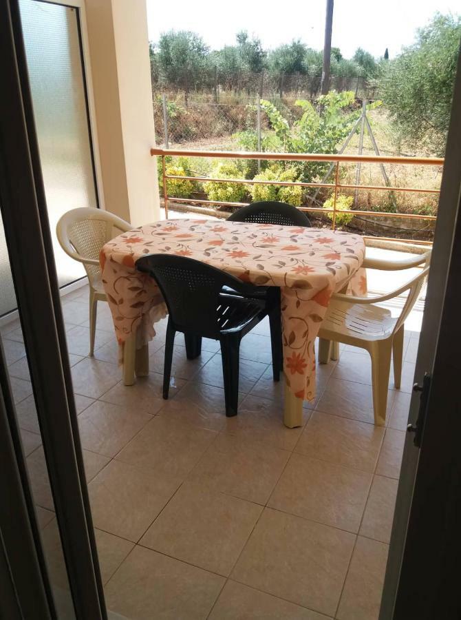 Chora Nestor I One Bedroom Apartment Bagian luar foto